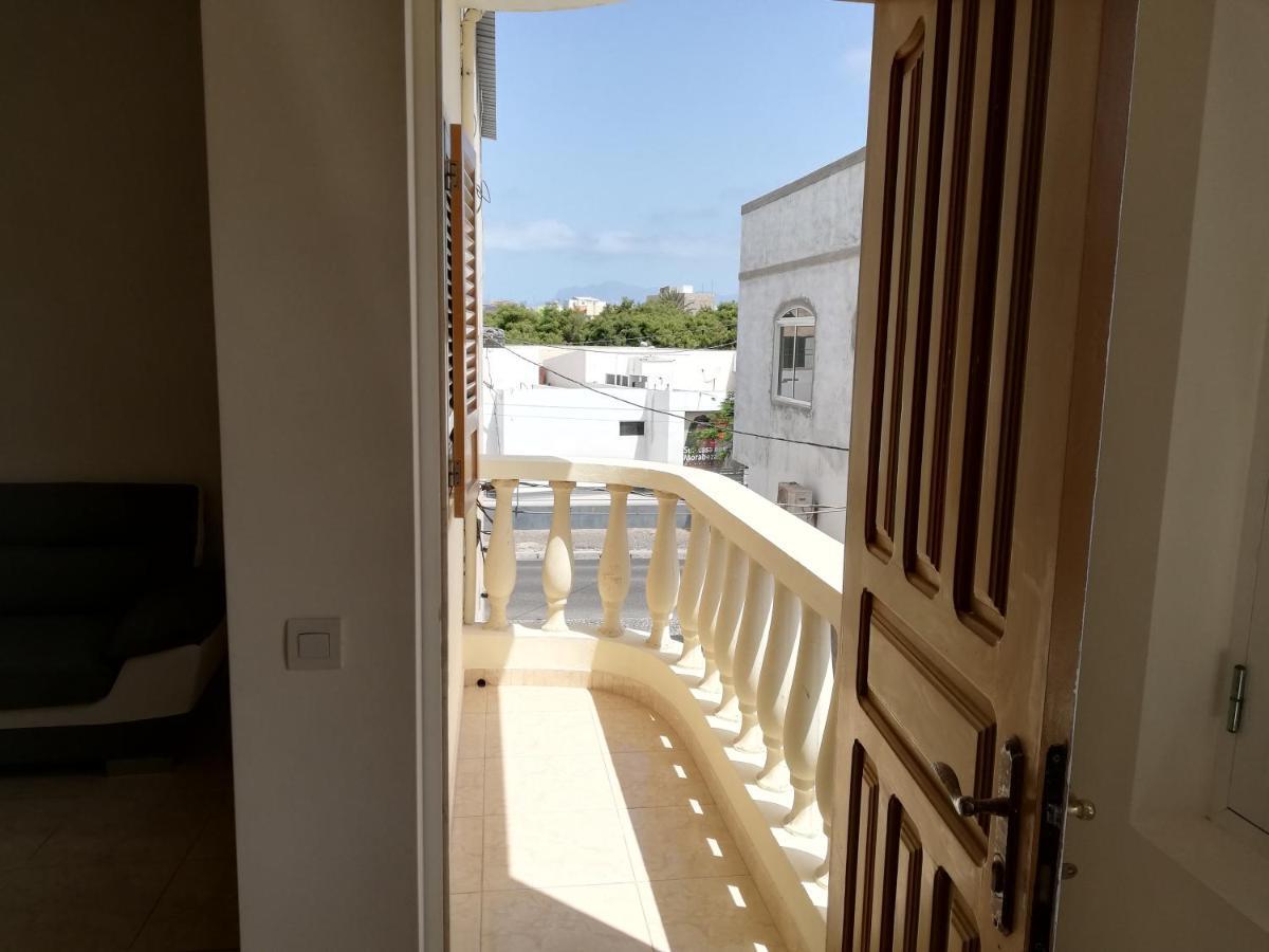 Résidence Yô Mindelo Extérieur photo